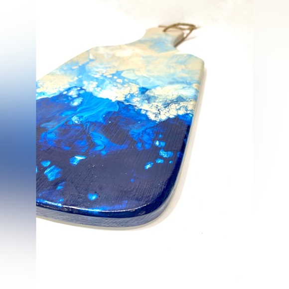 Original Fluid Acrylic Abstract Art on 13.75x5.75x5 Reclaimed Charcuterie Board - Picture 8 of 8